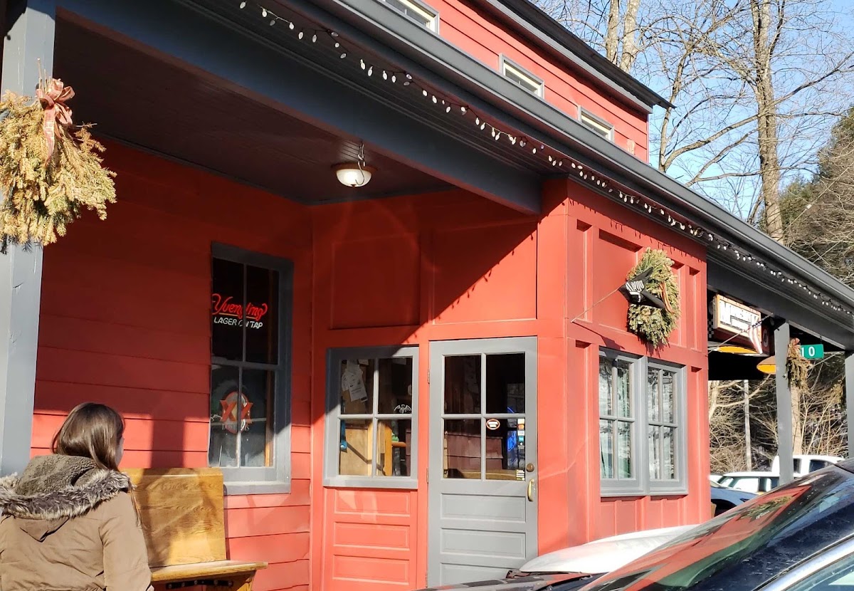 Minisink Hotel-1